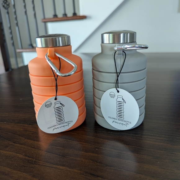 NWT TWO FP Movement Exclusive 24oz Collapsible Carabiner Bottles - Picture 5 of 6